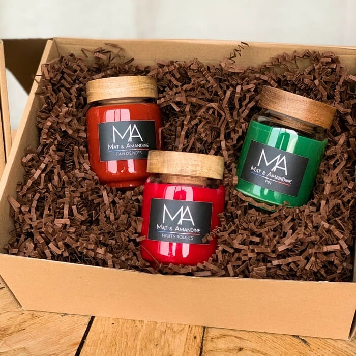 Coffret de Noël bougies parfumées acheté = 1 bougie offerte !
