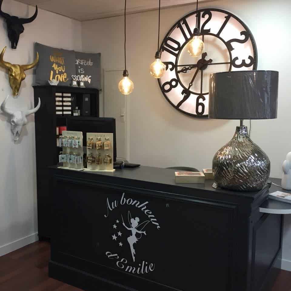 Revendeur Au bonheur d'Emilie